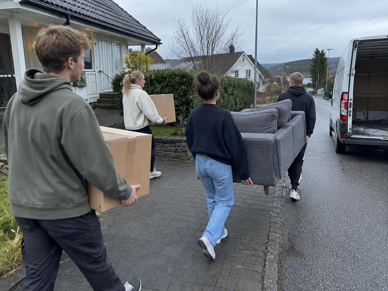 Flytting og bæring